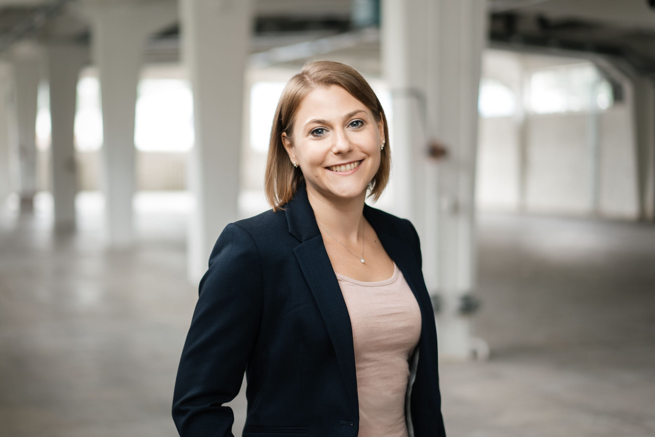 CARINA BUSSE